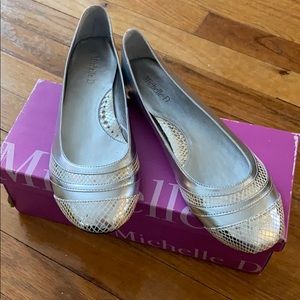 Michelle D flats